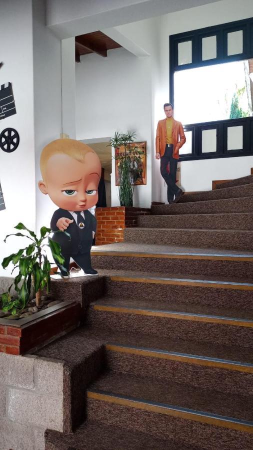 Hotel De Cine Las Golondrinas فيلا جيزيل المظهر الخارجي الصورة